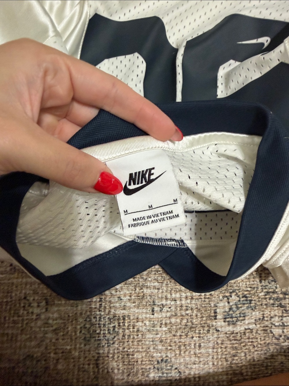 Nike White & Navy Mesh Team Jersey - Picture 3 of 3